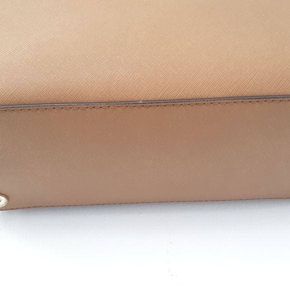 Michael kors Brown Leather Tote - great condition - Picture 13 of 13